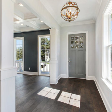 Traditional Lakeview Home On Colbert St