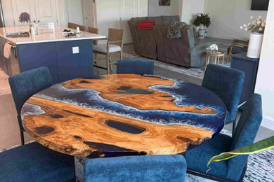 Dining room - coastal dining room idea in New York