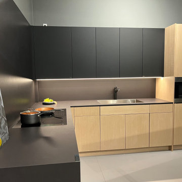 Contemporary Seattle Kitchen | Dekton Domoos Countertops Full-Height Backsplash