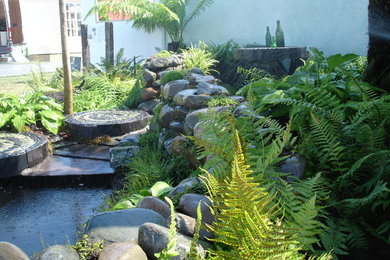 This is an example of an arts and crafts garden in Other.