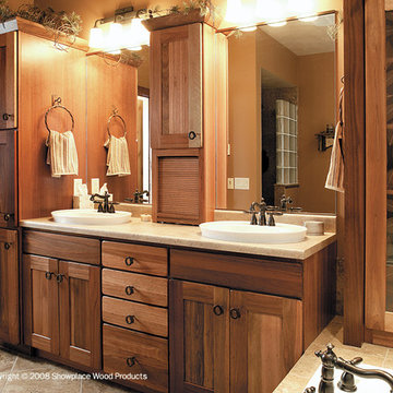 Door style: Pendleton RSP | Species: Rustic Hickory | Finish: Amber