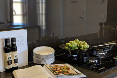 Photo of a contemporary kitchen in Melbourne.