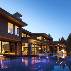 Quantum Windows & Doors | Hlynsky + Davis Architects - Windows And Doors