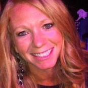 Sommer Tucker's photo