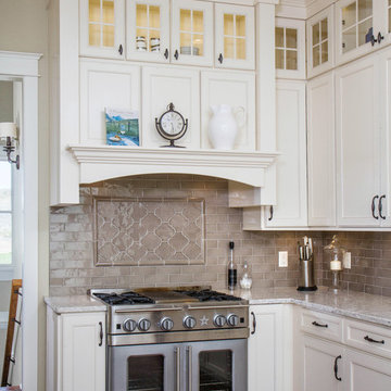 White Knotty Maple Farmhouse Style Kitchen