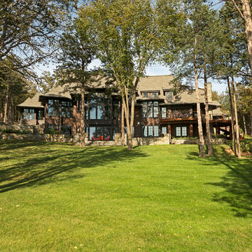 Lake Country House