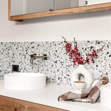 Mason Ave Main Bathroom
