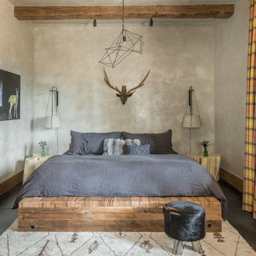 Freedom Lodge