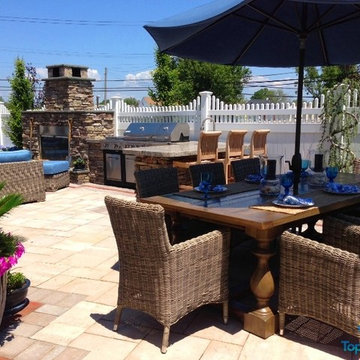 Patios & Outdoor Living Spaces