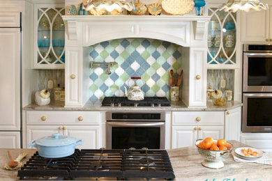 Example of a kitchen design