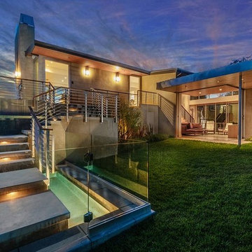 remodeling in Kenter LA staircase