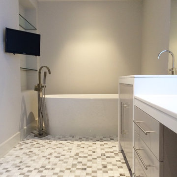 East Hills Master Bathroom