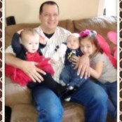 Manny Juarez's photo
