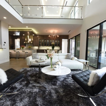 A Contemporary Home Staged to Sell
