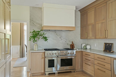 Warm and Inviting Kitchen