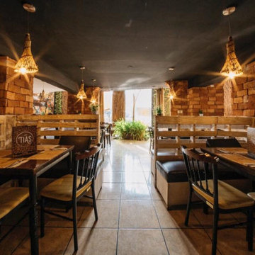 Las Tias Restaurant