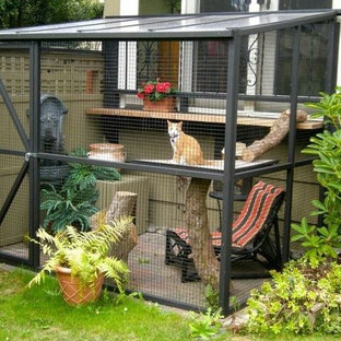 Outdoor Cat Enclosure Ideas Houzz - Kittywalk Deck Patio Outdoor Cat Enclosure