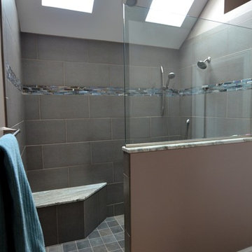 Grey Toned Master Bath with Clean Lines in Naperville