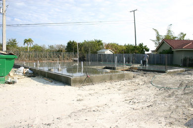 Inspiration for a modern exterior home remodel in Miami