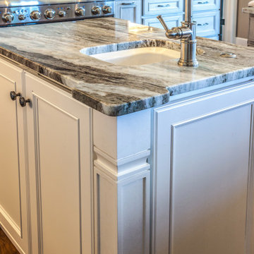 Cabinets and Furniture Finishing