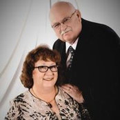 Renee Taylor's photo