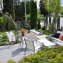 Ground level deck