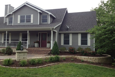 Example of a classic exterior home design in Kansas City