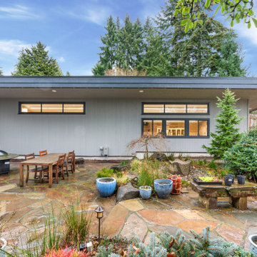 Bellevue Garage & Woodworking Workshop