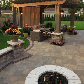 Elmhurst Outdoor Living