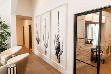 Closet - modern closet idea in Los Angeles