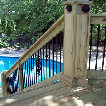 Pressure Treated deck with diamond dental molding & Diamond King Post,