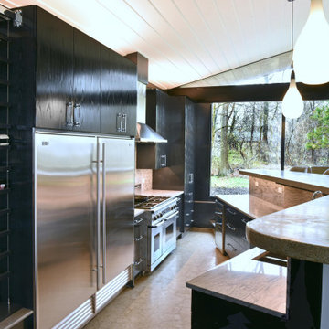 Kitchen Cabinets & Wine Rack