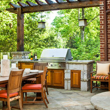 Outdoor Kitchen