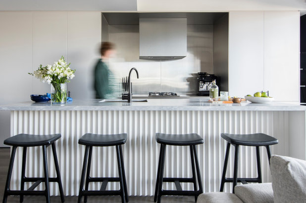 Modern Kitchen by My Beautiful Abode