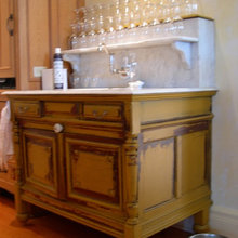 Kitchen - Log House