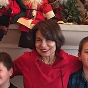 Faye Becker's photo