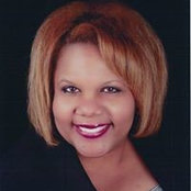 Stephanie Robinson's photo