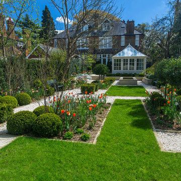 Elegant and Formal Garden in Surbiton