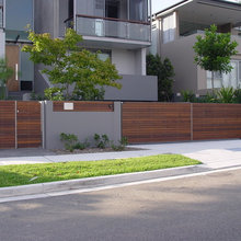 side driveway gate