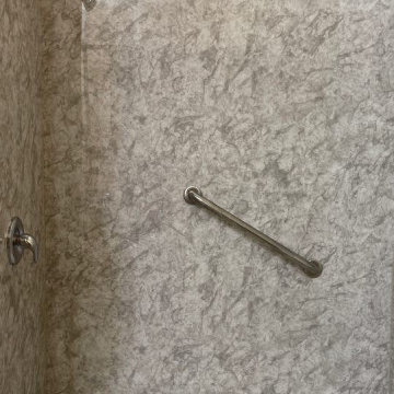 New Safe Onyx Showers