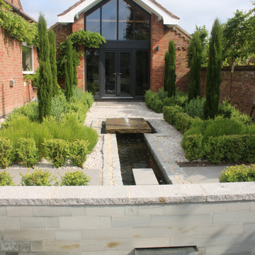 Italian style courtyard with Rill and Fountain