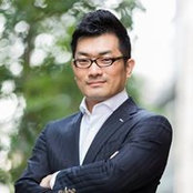 Seiya Ooura's photo