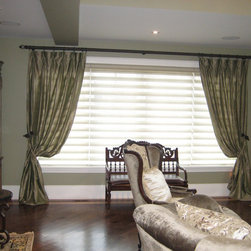 Birchview Drive, Lorne Park, Misissauga - Curtains