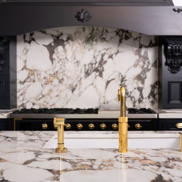 Traditional Moulded In-Frame Beaded Shaker Kitchen