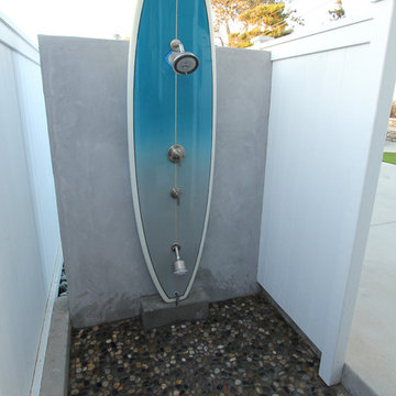 Del Mar backyard living