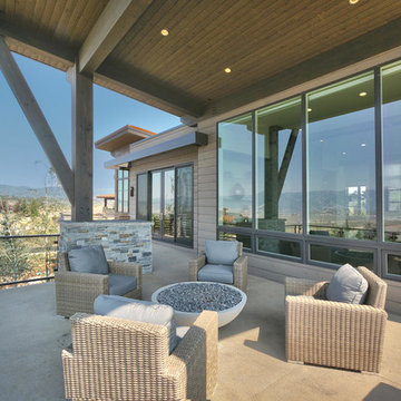 West Hills 32