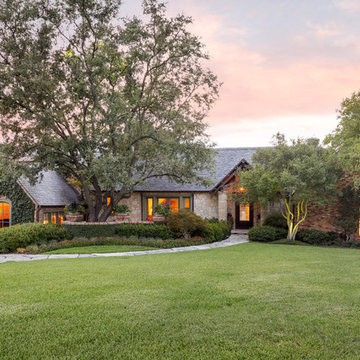Charles Dilbeck Estate in Bluffview