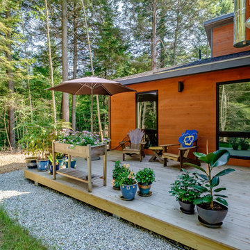 Tula Modern