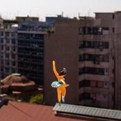 Foto von Dora Gatsi