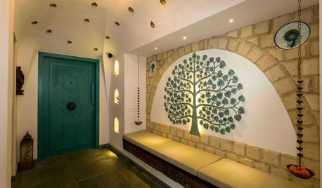 8 Door Designs for a Traditional Welcome